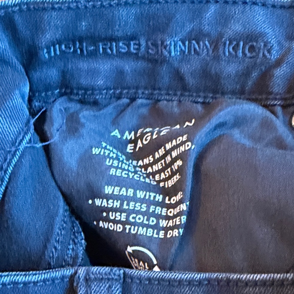 American Eagle Outfitters Black High Rise Skinny Kick Jeans - Picture 6 of 7